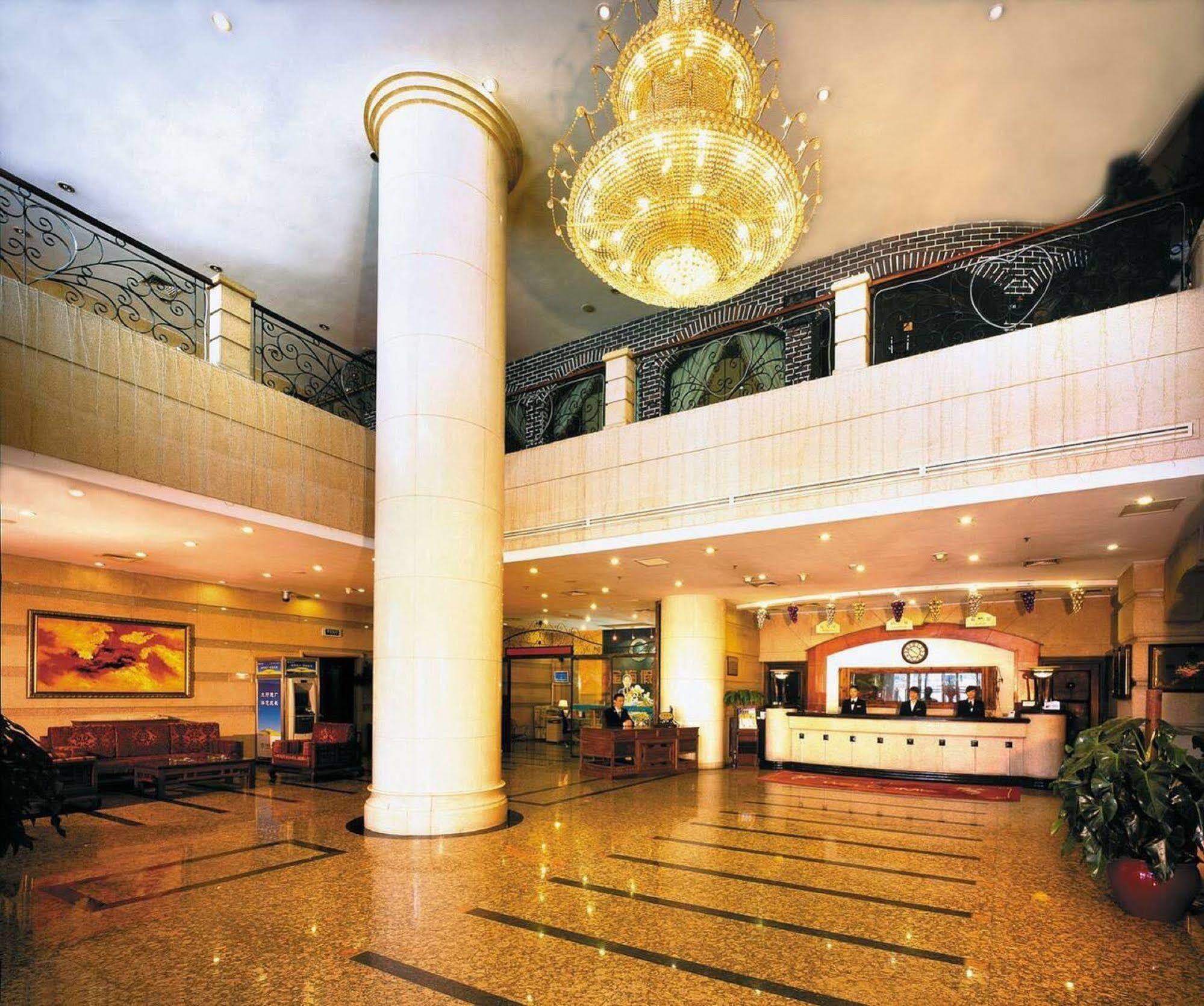 Zhongshan Hotel Dalian Eksteriør billede